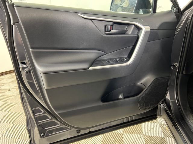 Used 2024 Toyota RAV4 LE image 12
