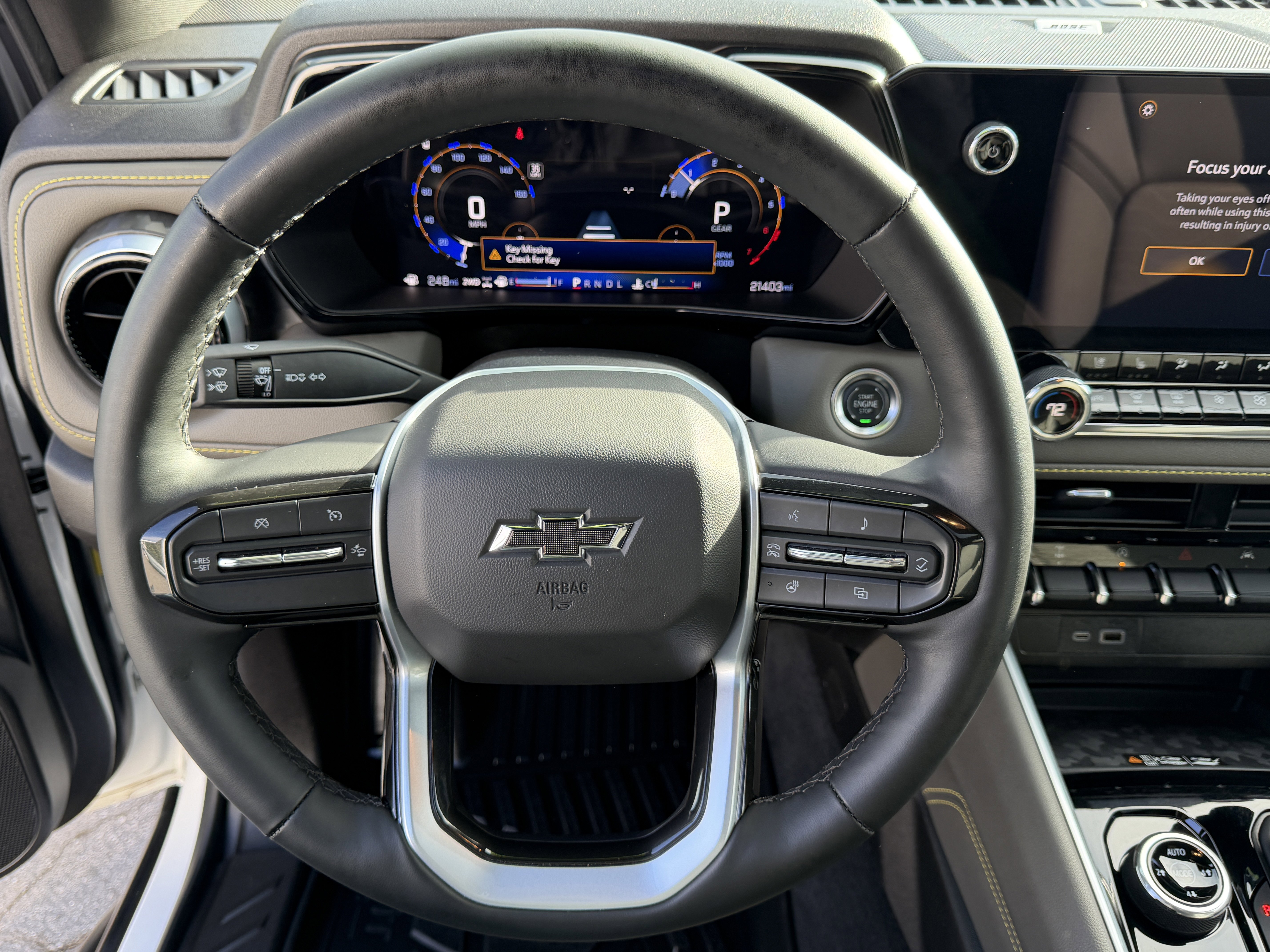 Used 2025 Chevrolet Colorado ZR2 w/ Technology Package image 17