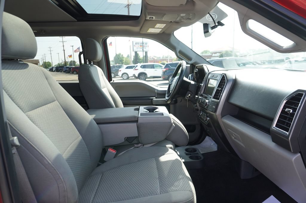 Used 2016 Ford F150 XLT w/ Equipment Group 302A Luxury AWD/4WD image 30