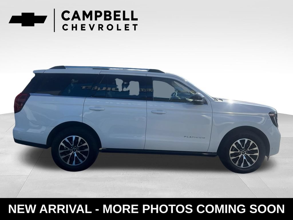 Used 2025 Ford Expedition Platinum AWD/4WD image 6