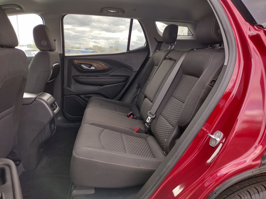 Used 2020 GMC Terrain SLE w/ Driver Convenience Package FWD image 7