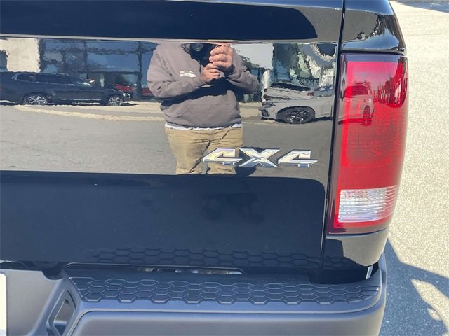 Used 2024 RAM 1500 Classic SLT image 11