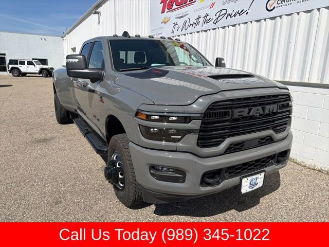 New 2026 RAM 3500 Laramie AWD/4WD image 3