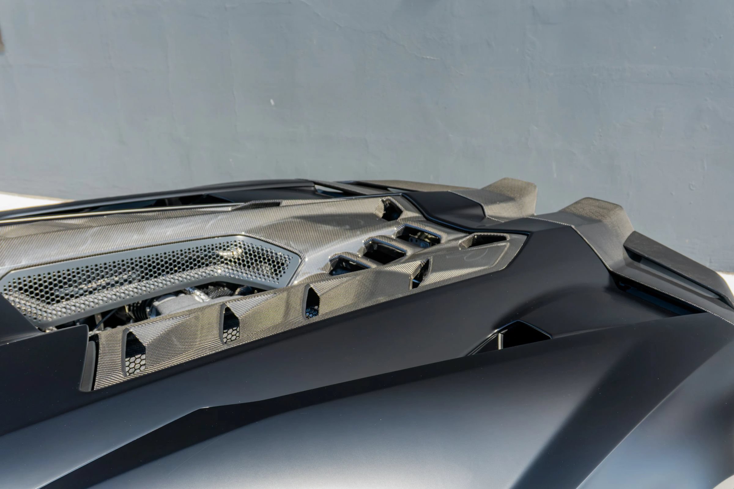 Used 2025 Lamborghini Revuelto AWD/4WD image 26