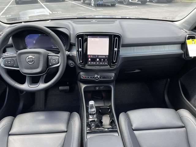 New 2026 Volvo XC40 B5 Plus w/ Climate Package AWD/4WD image 23