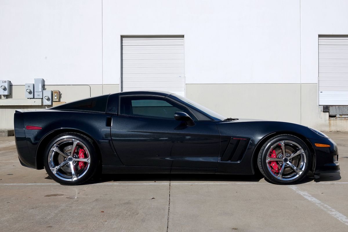 Used 2012 Chevrolet Corvette Grand Sport w/ 3LT Preferred Equipment Group image 12