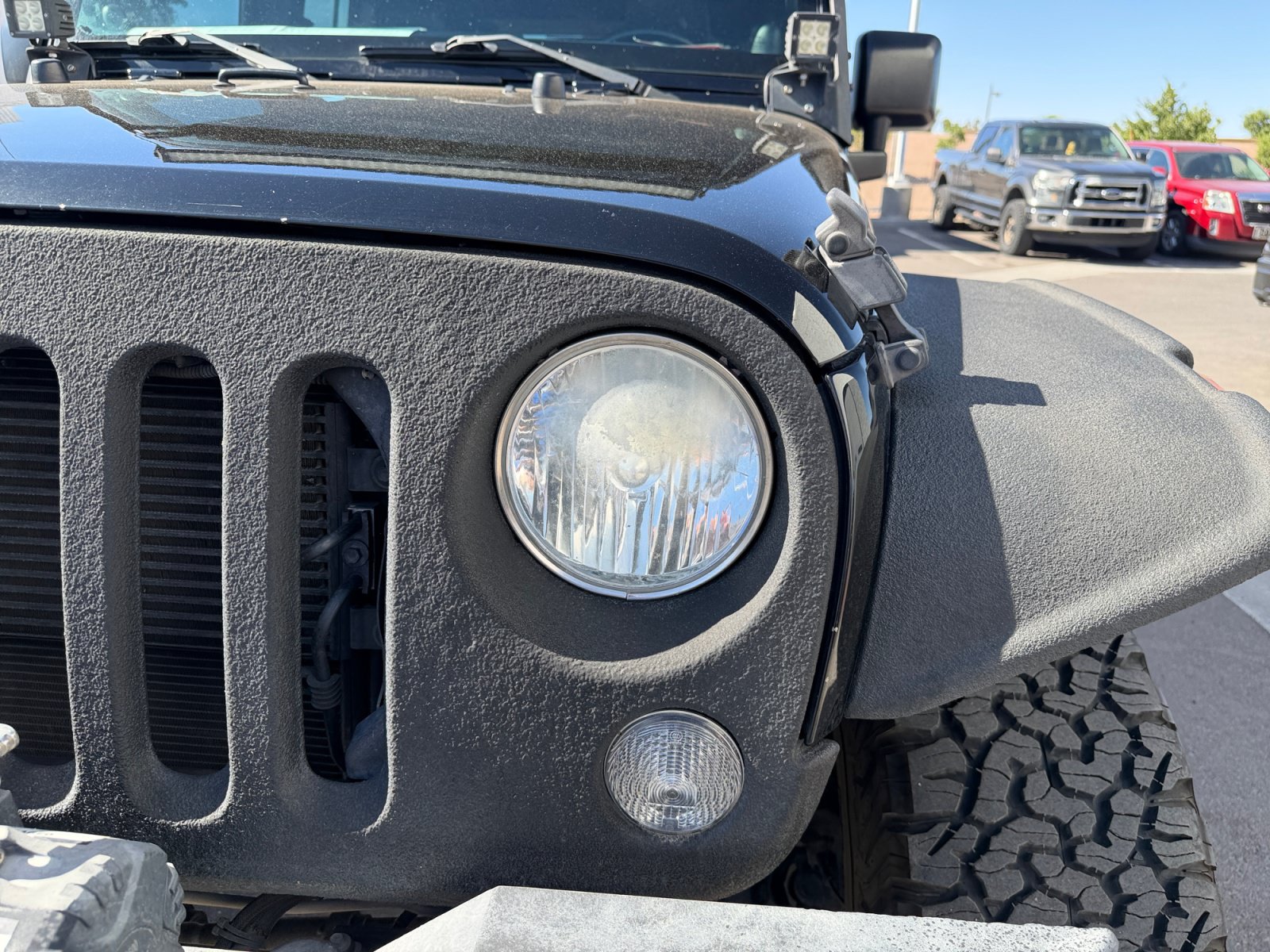 Used 2014 Jeep Wrangler Unlimited Sport w/ Quick Order Package 24S AWD/4WD image 9