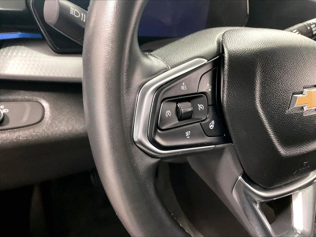 Used 2025 Chevrolet Trax LT w/ Driver Confidence Package FWD image 23