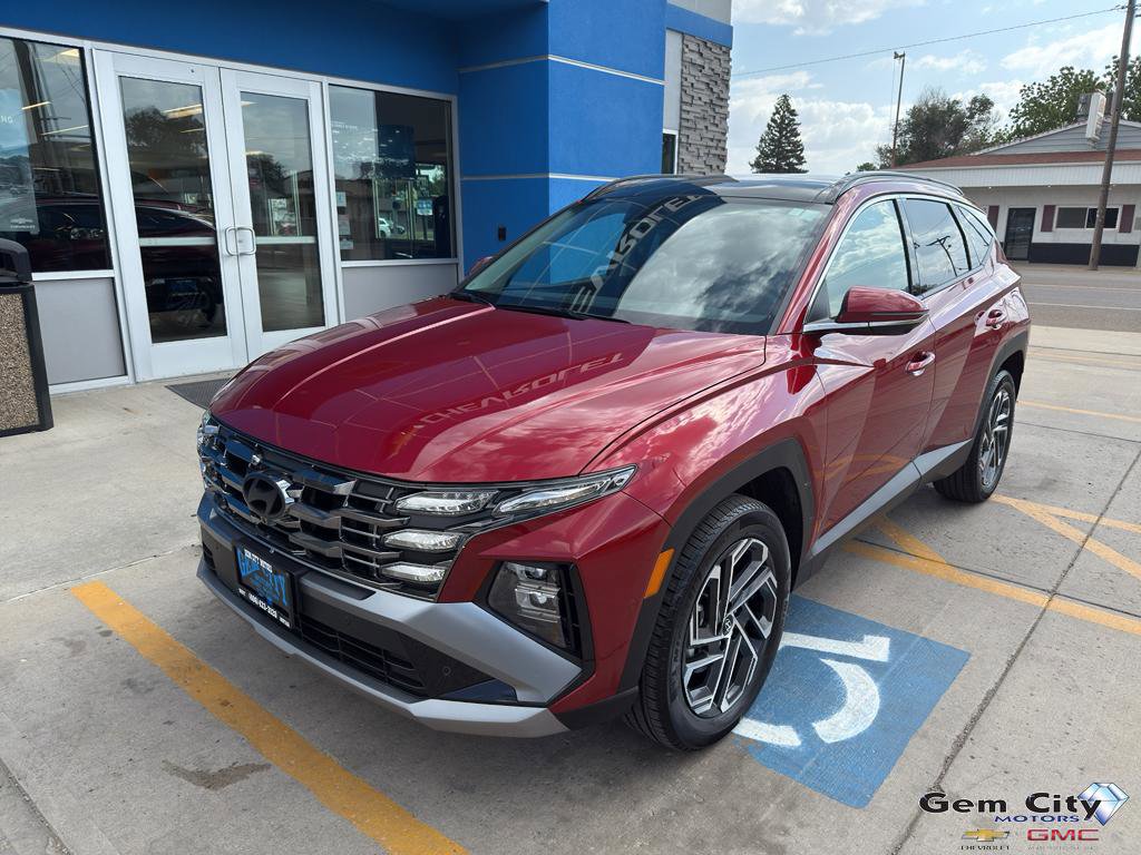 Used 2025 Hyundai Tucson Limited image 2