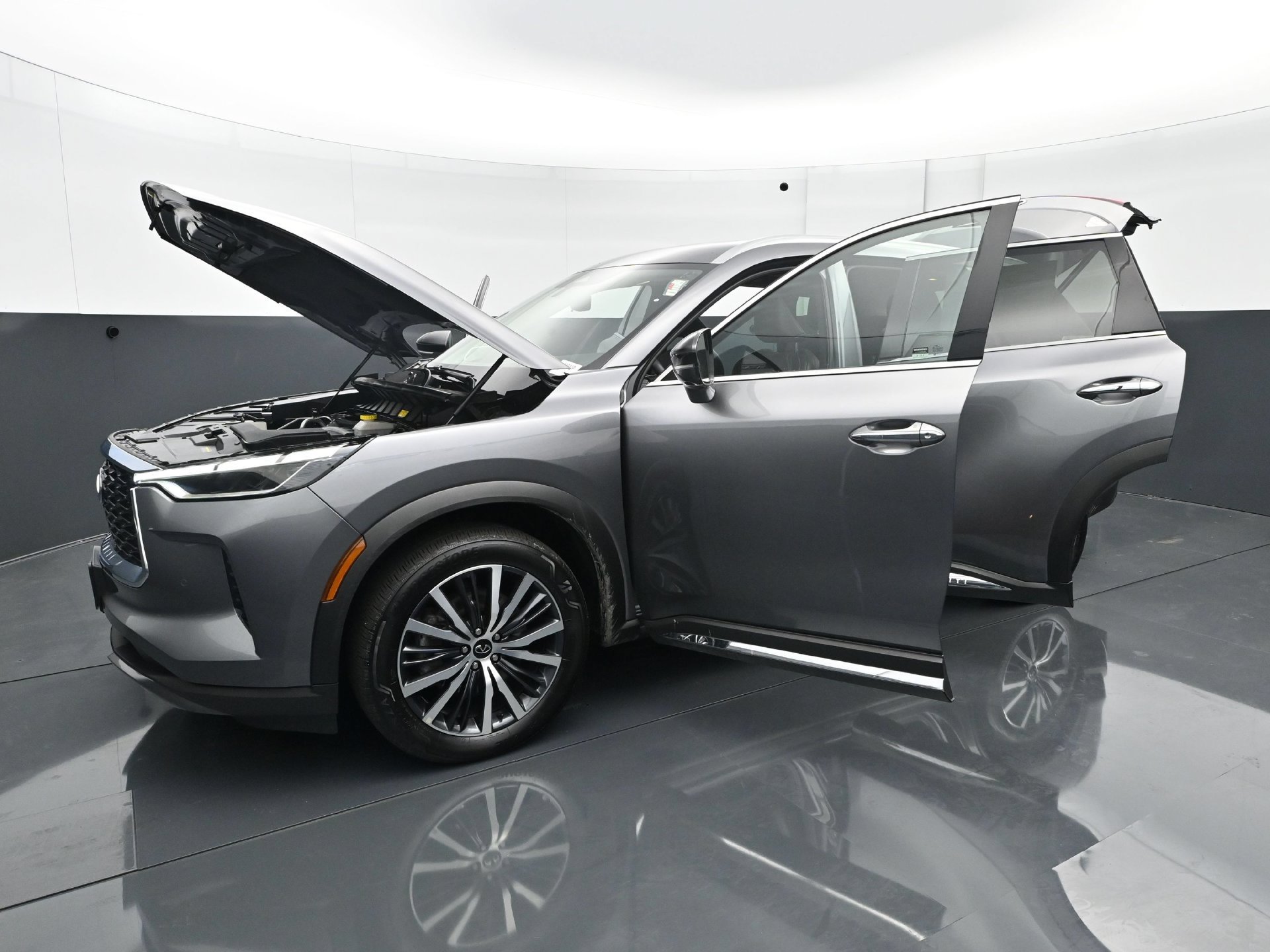 Used 2024 INFINITI QX60 Sensory AWD/4WD image 35