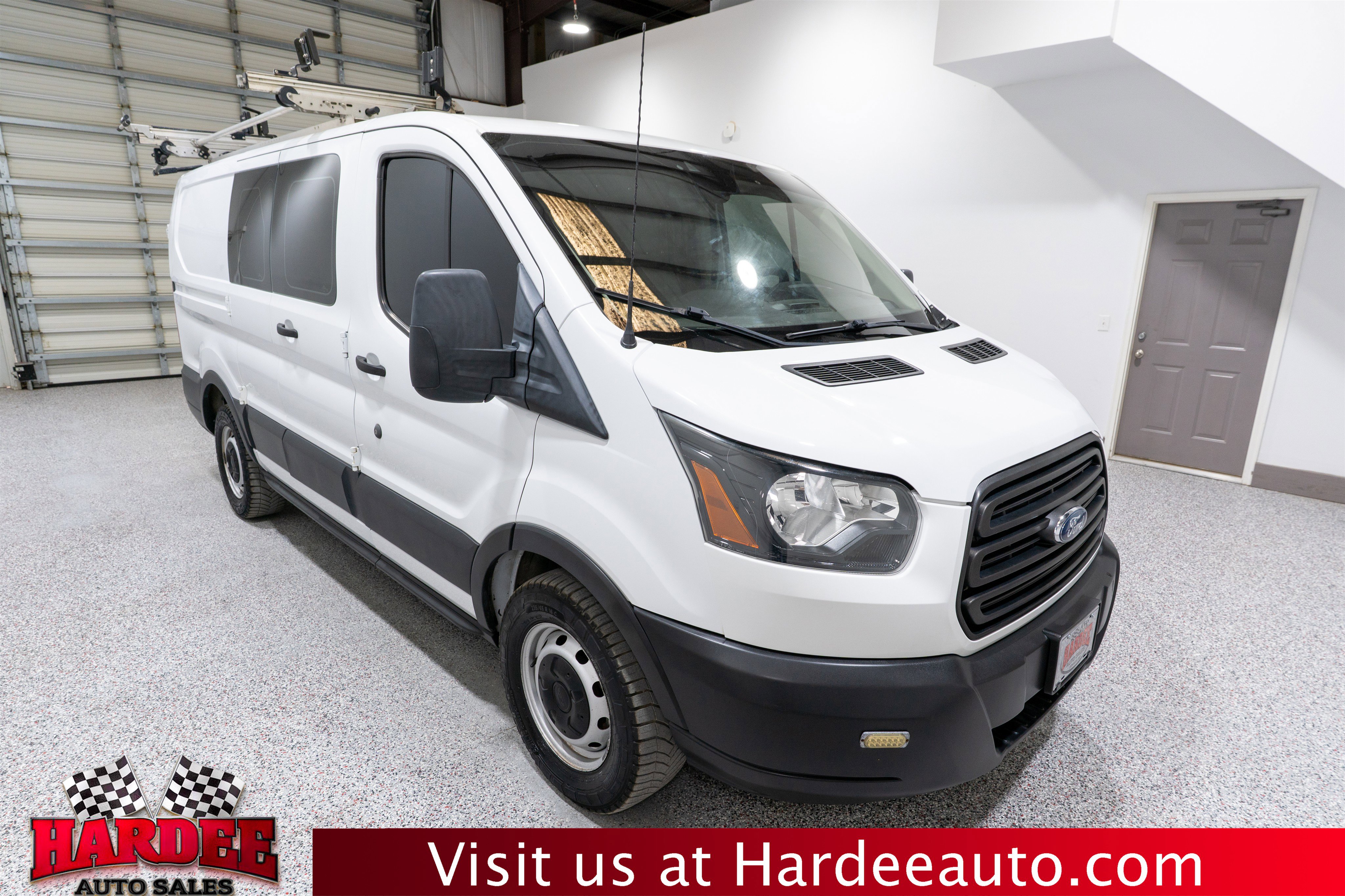 Used 2019 Ford Transit 150 130 Low Roof RWD image 6