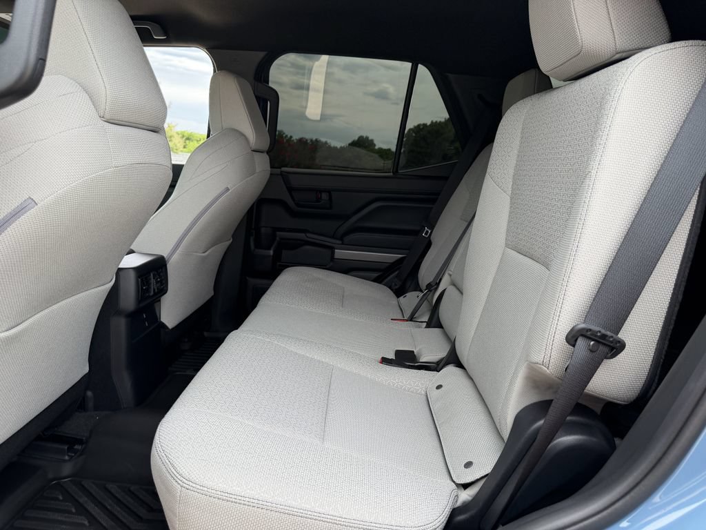 Used 2026 Toyota 4Runner SR5 AWD/4WD image 25