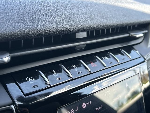 Used 2024 Jeep Grand Cherokee Altitude AWD/4WD image 29