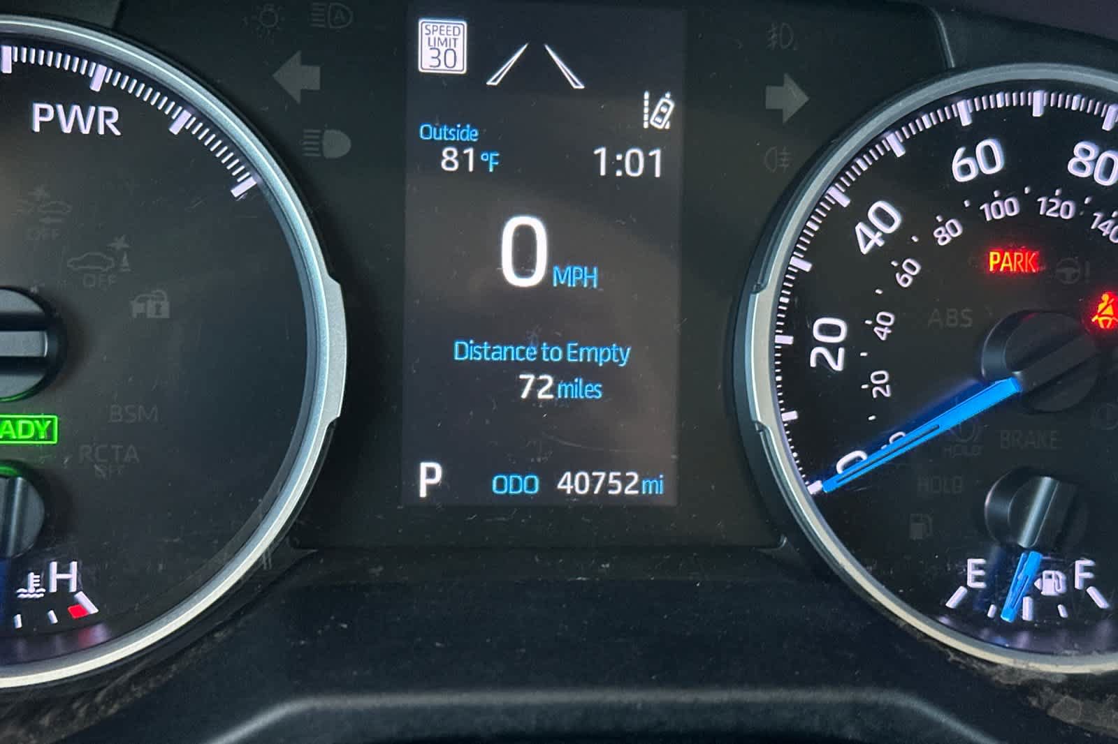 Used 2019 Toyota RAV4 LE AWD/4WD image 28