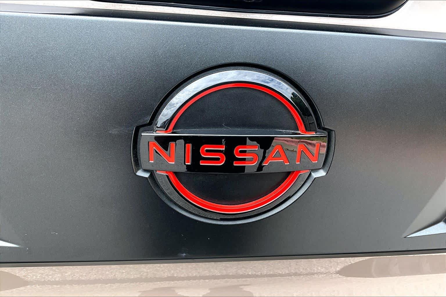 Used 2024 Nissan Titan PRO-4X w/ Off Road Protection Package AWD/4WD image 30