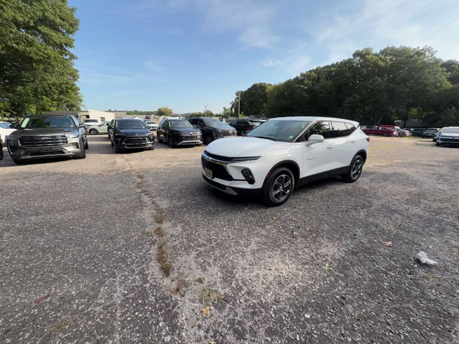 Used 2025 Chevrolet Blazer LT FWD image 7