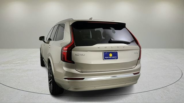 New 2026 Volvo XC90 T8 Plus w/ Protection Package Premier AWD/4WD image 5
