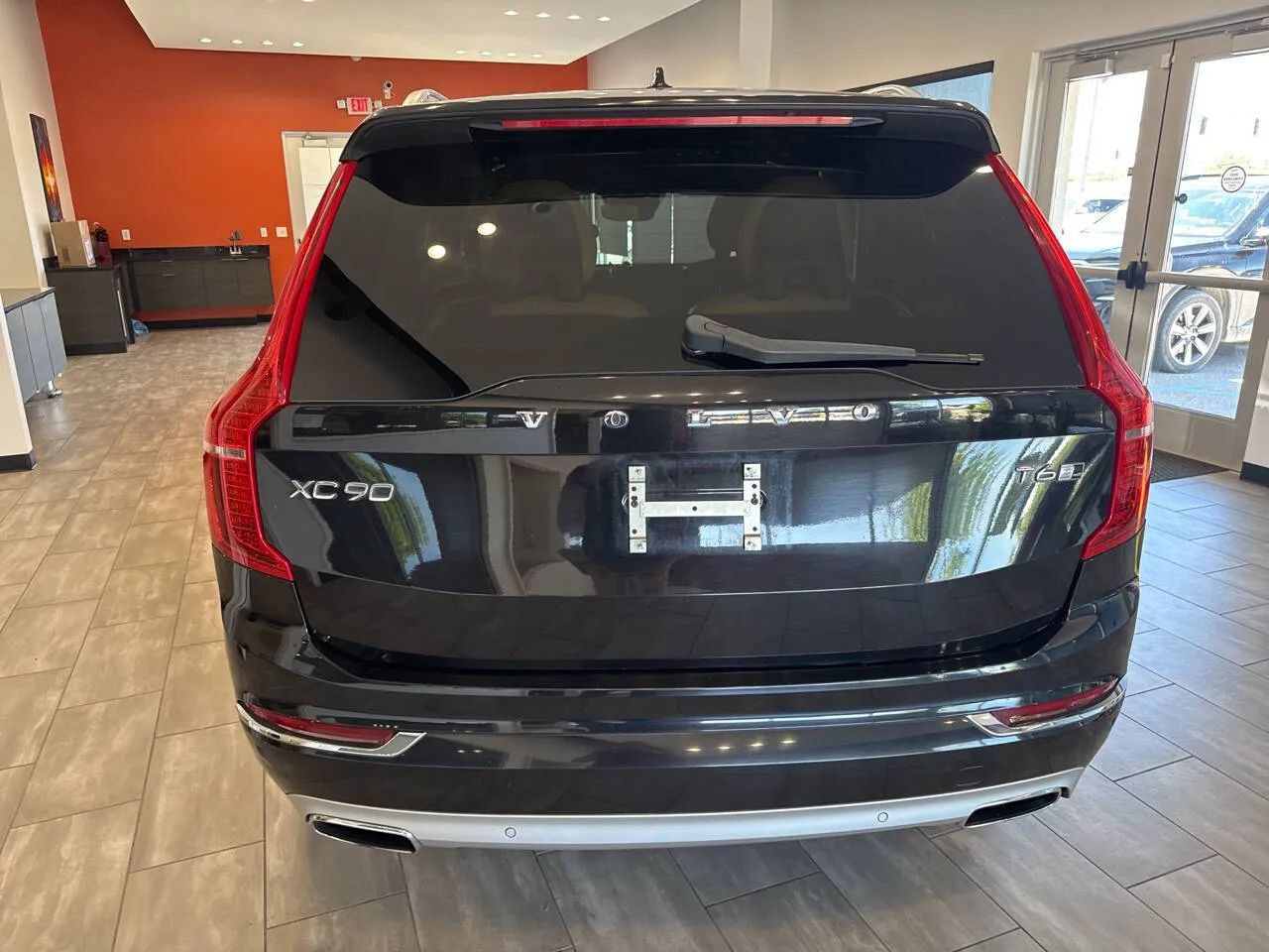 Used 2018 Volvo XC90 T6 Inscription w/ Luxury Package AWD/4WD image 11