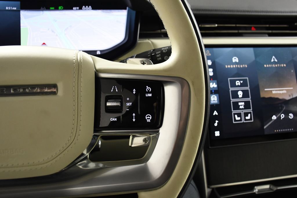 Used 2024 Land Rover Range Rover SE image 28