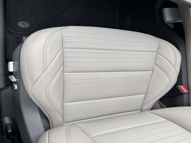 New 2025 Lincoln Nautilus Reserve image 11