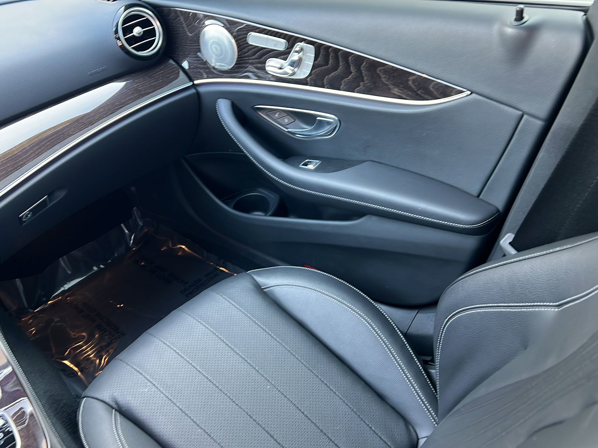 Used 2023 Mercedes-Benz E 350 4MATIC Sedan image 14