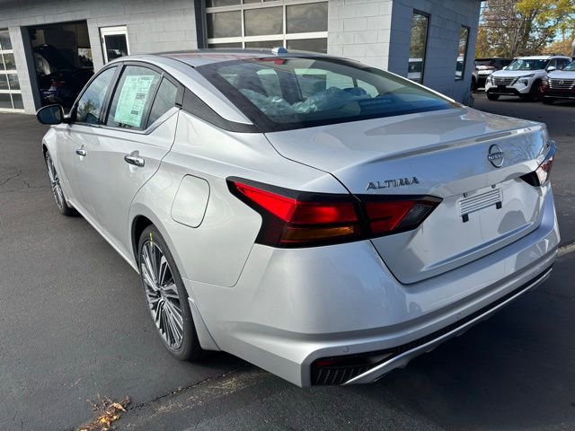 New 2025 Nissan Altima 2.5 SL FWD image 6