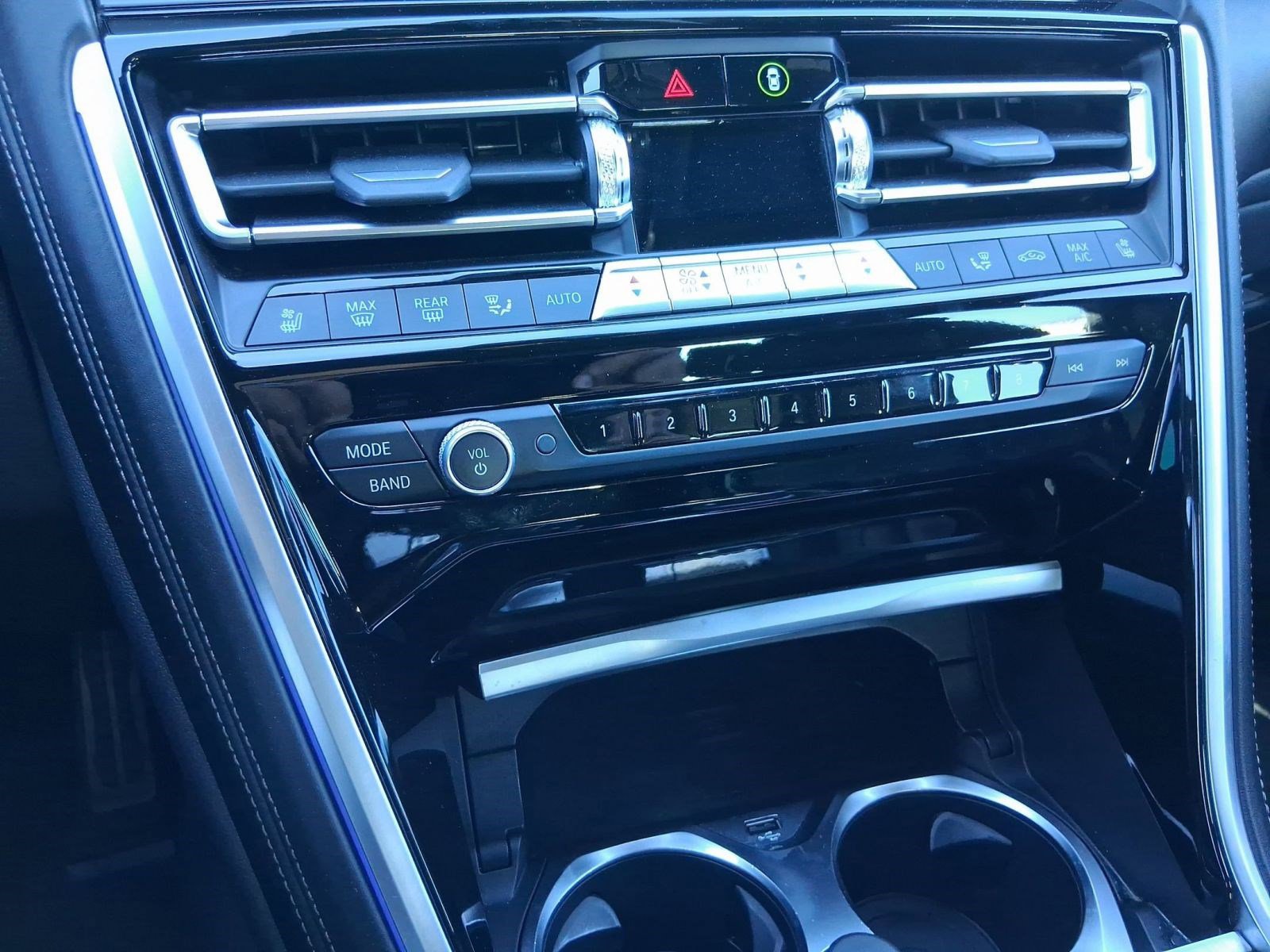 Certified 2022 BMW M850i Gran Coupe xDrive image 27