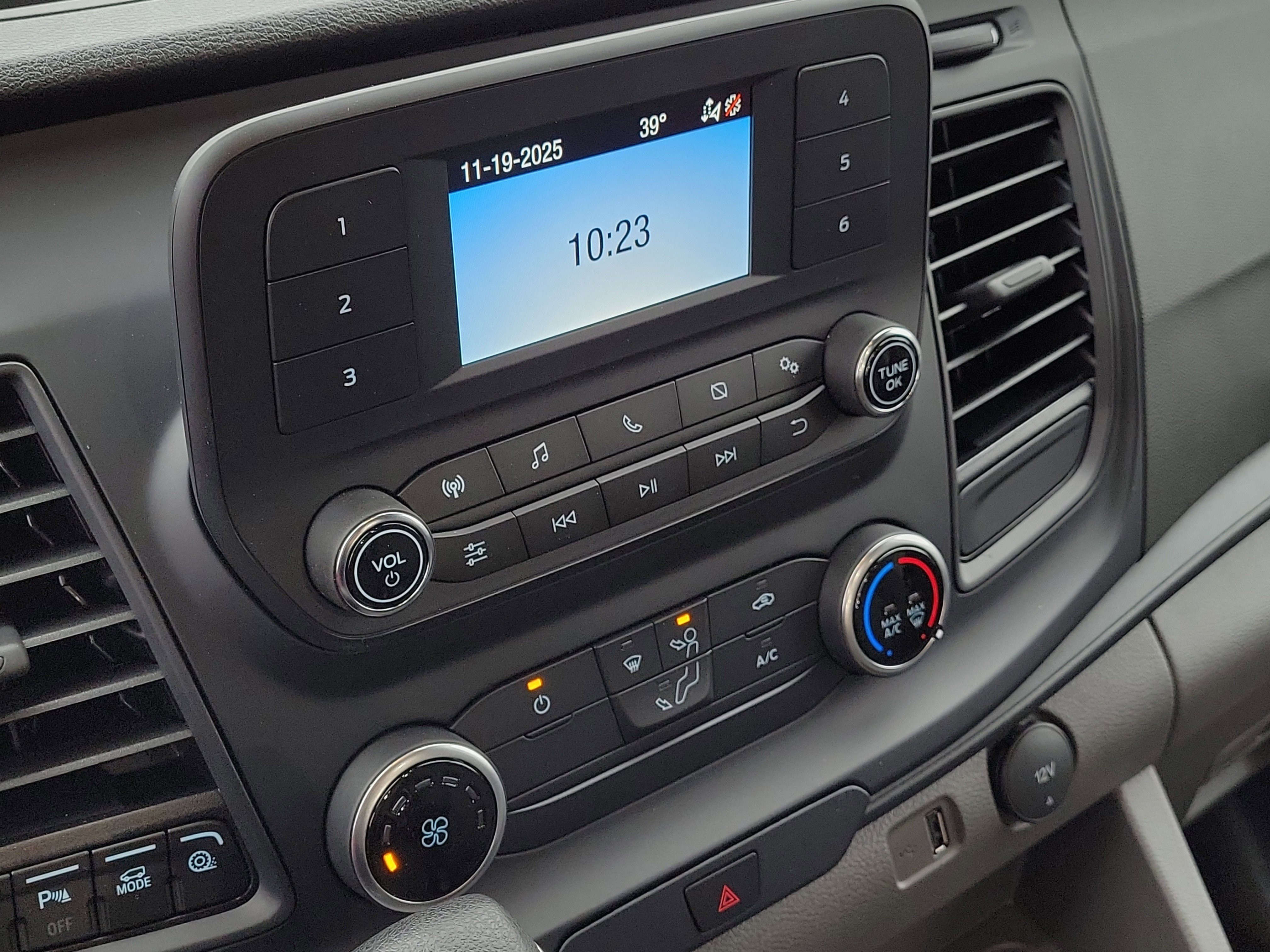 New 2024 Ford Transit 150 Base w/ Exterior Upgrade Package image 27