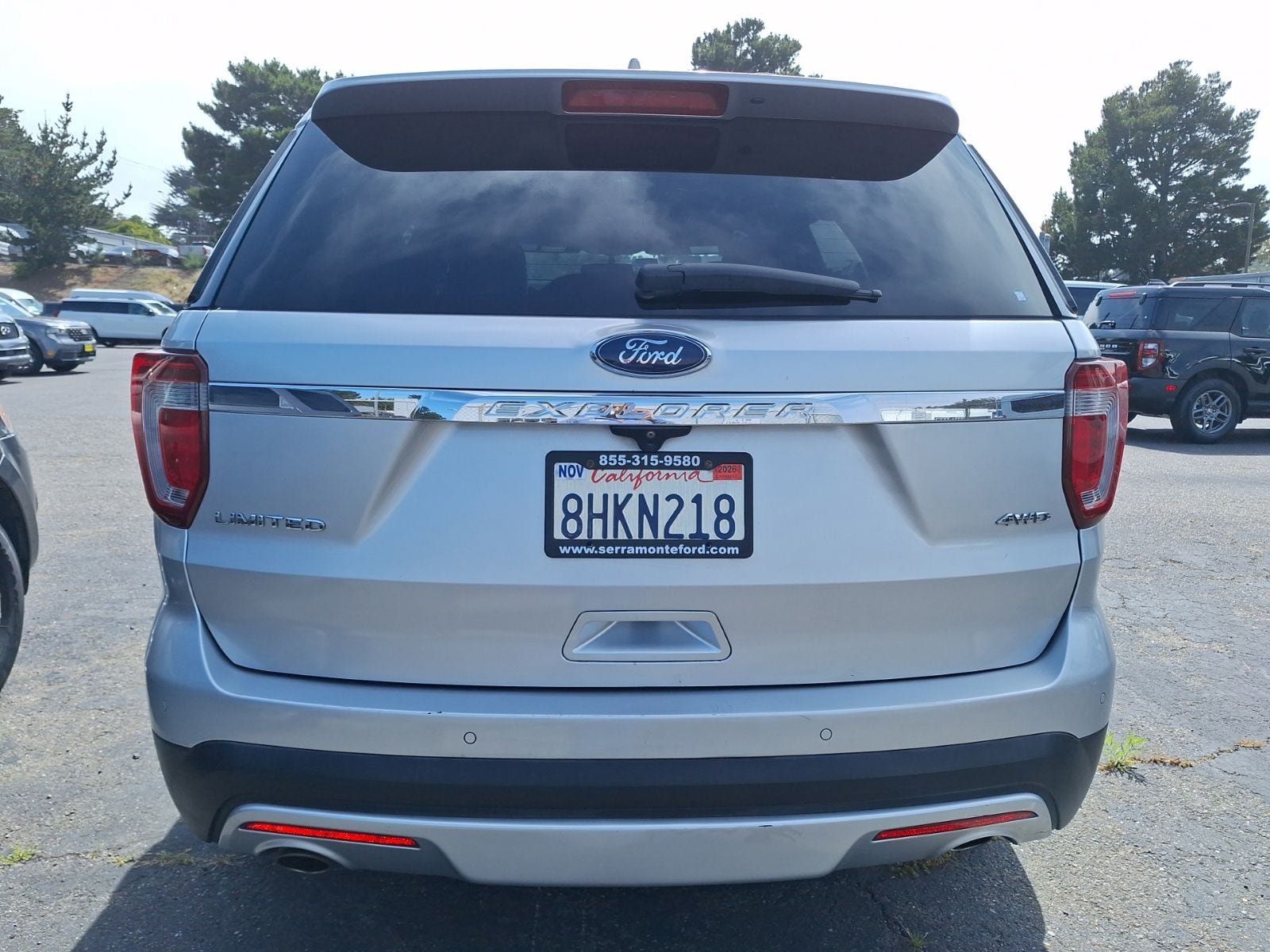 Used 2017 Ford Explorer Limited AWD/4WD image 4