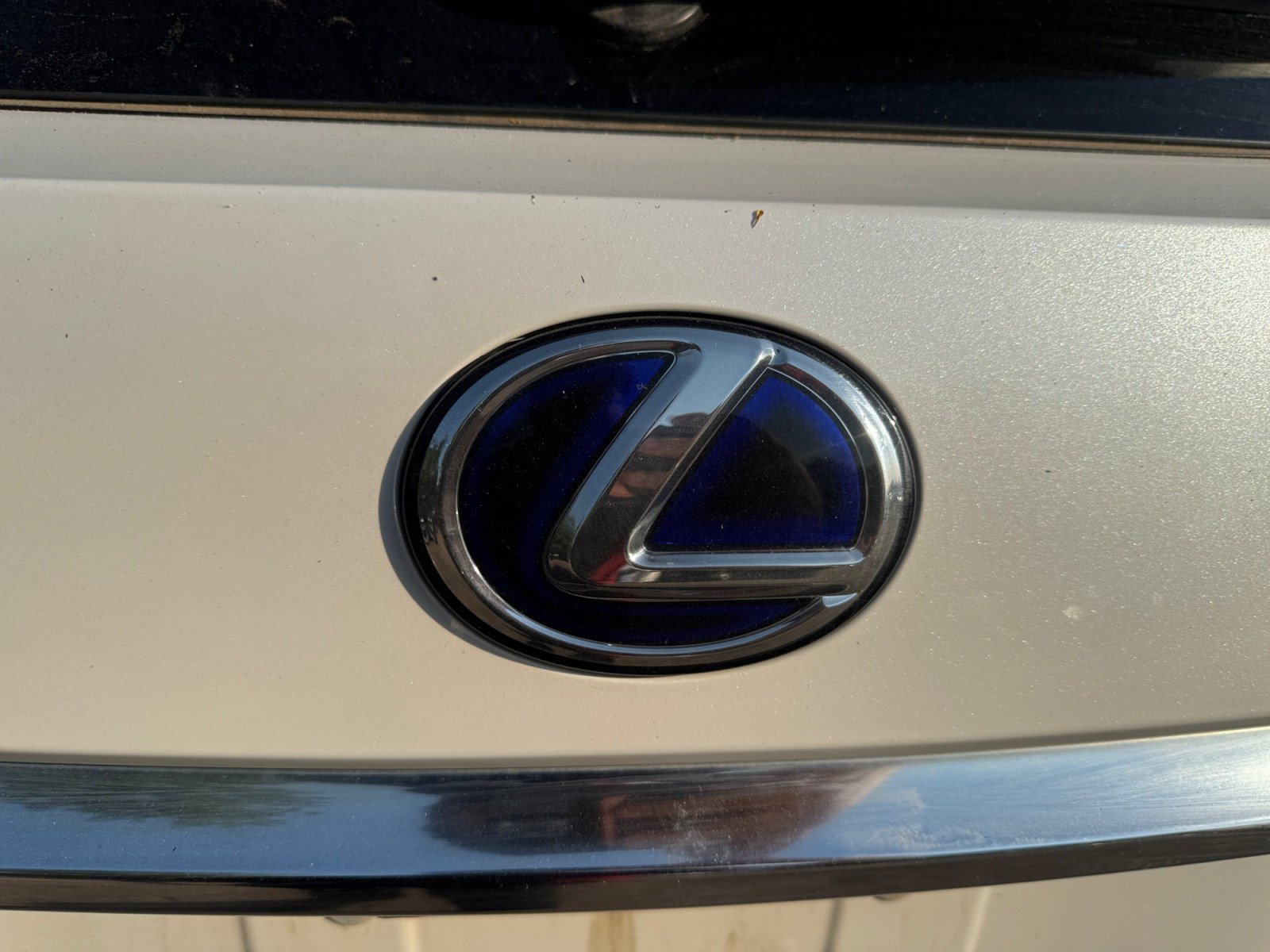 Used 2018 Lexus RX 450hL Premium w/ Premium Package AWD/4WD image 23