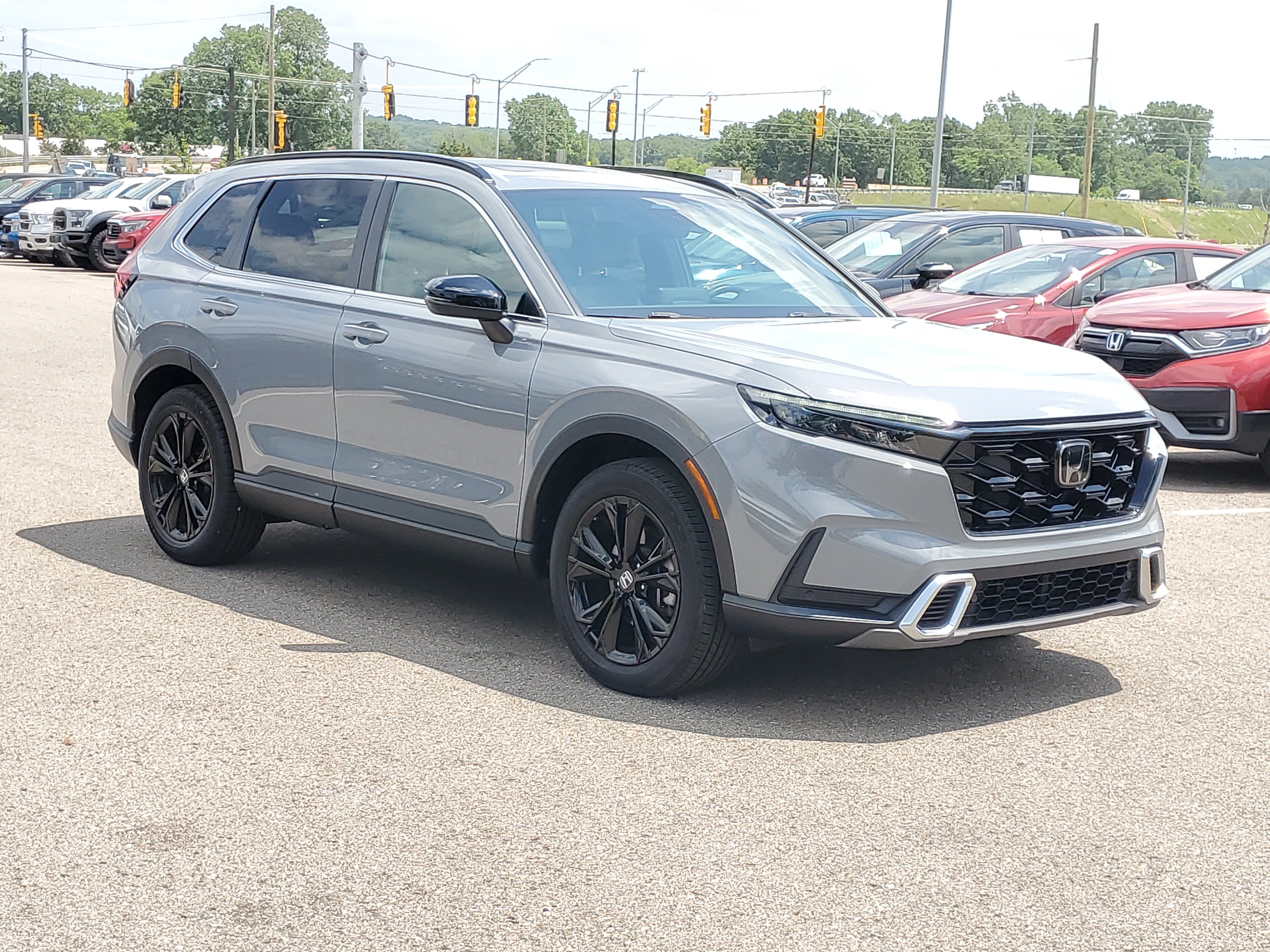Used 2023 Honda CR-V Sport Touring image 4