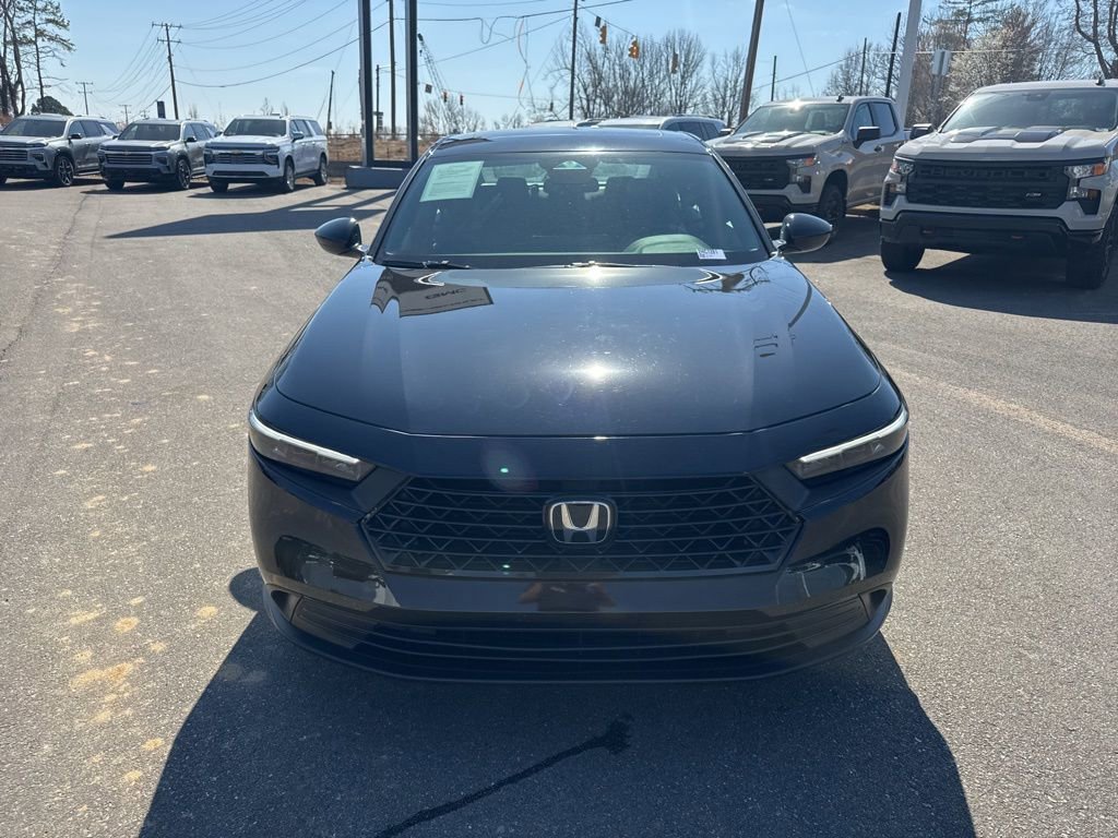 Used 2025 Honda Accord Sport image 8