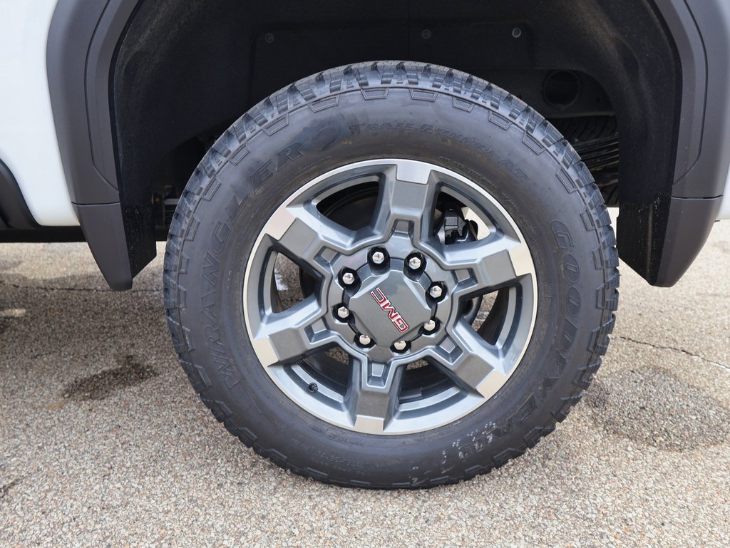 New 2026 GMC Sierra 2500 SLT w/ SLT Premium Package image 38