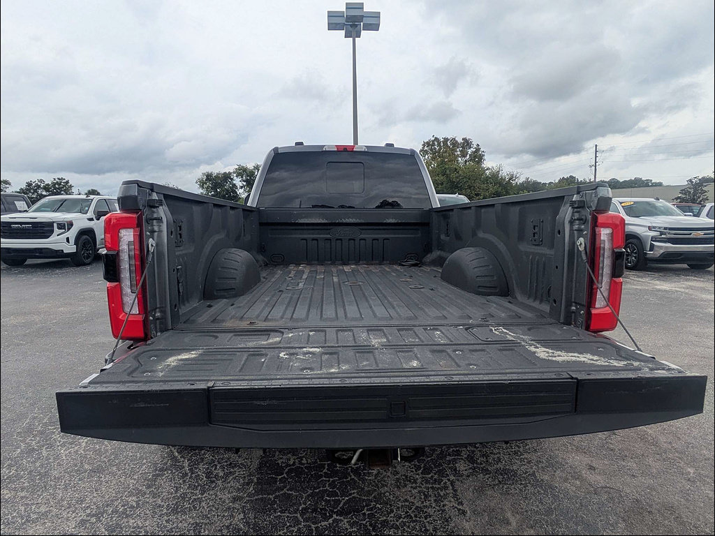 Used 2025 Ford F450 Platinum w/ FX4 Off-Road Package AWD/4WD image 13