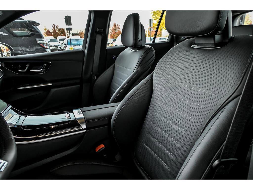 New 2026 Mercedes-Benz GLC 43 AMG 4MATIC image 9