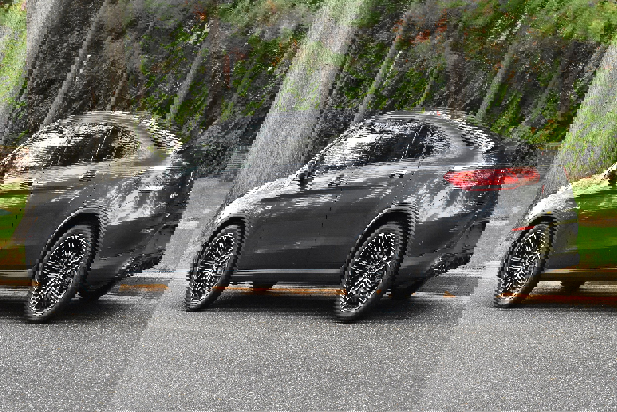 Used 2022 Mercedes-Benz GLC 43 AMG 4MATIC image 5