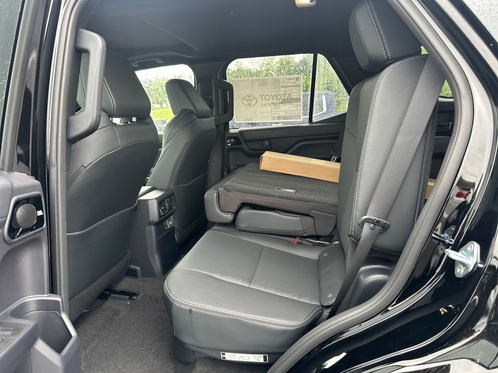 New 2026 Toyota 4Runner TRD Off-Road Premium AWD/4WD image 16