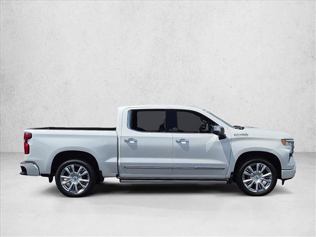 Certified 2024 Chevrolet Silverado 1500 High Country AWD/4WD image 4