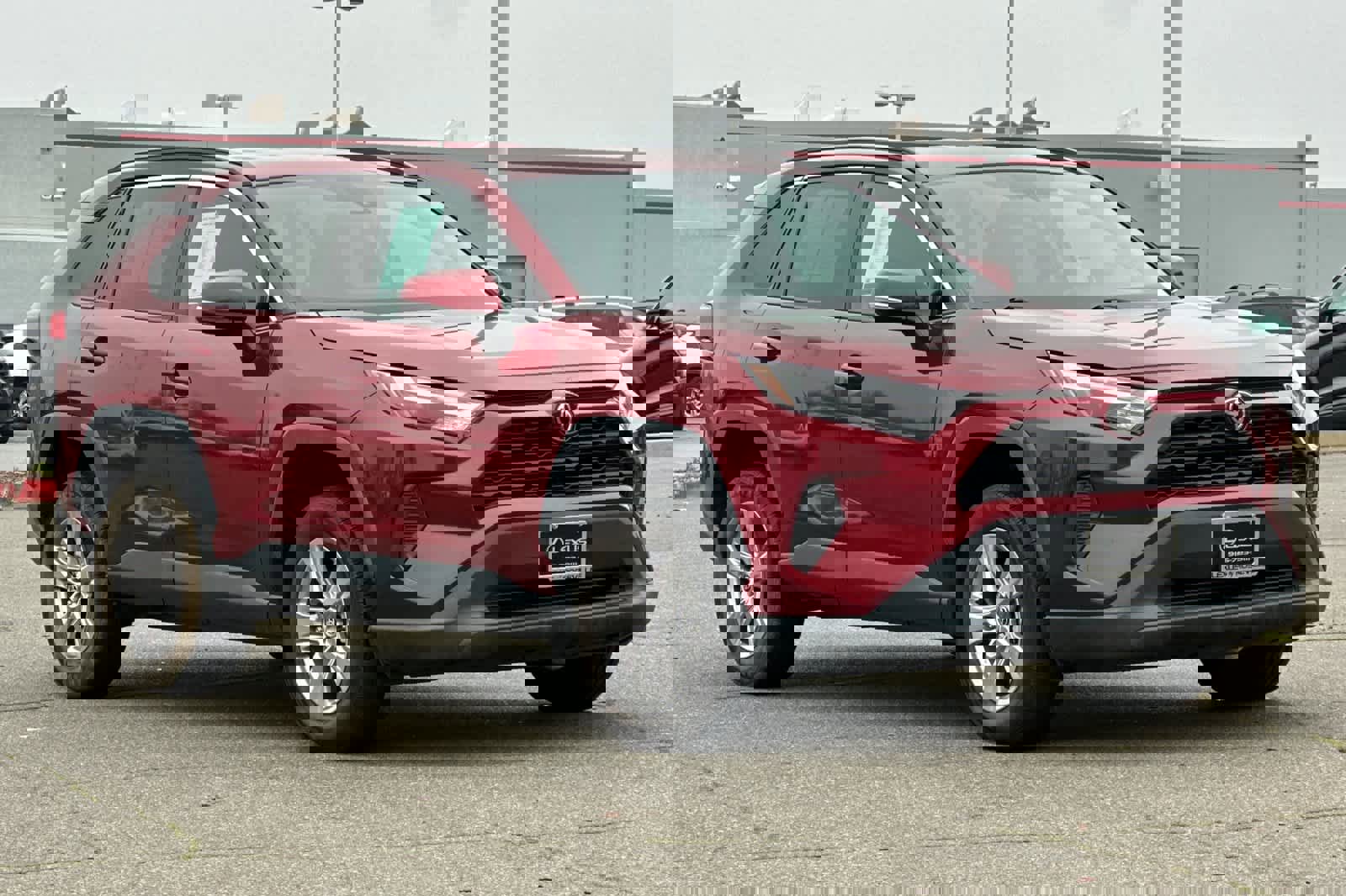 Used 2022 Toyota RAV4 XLE image 5