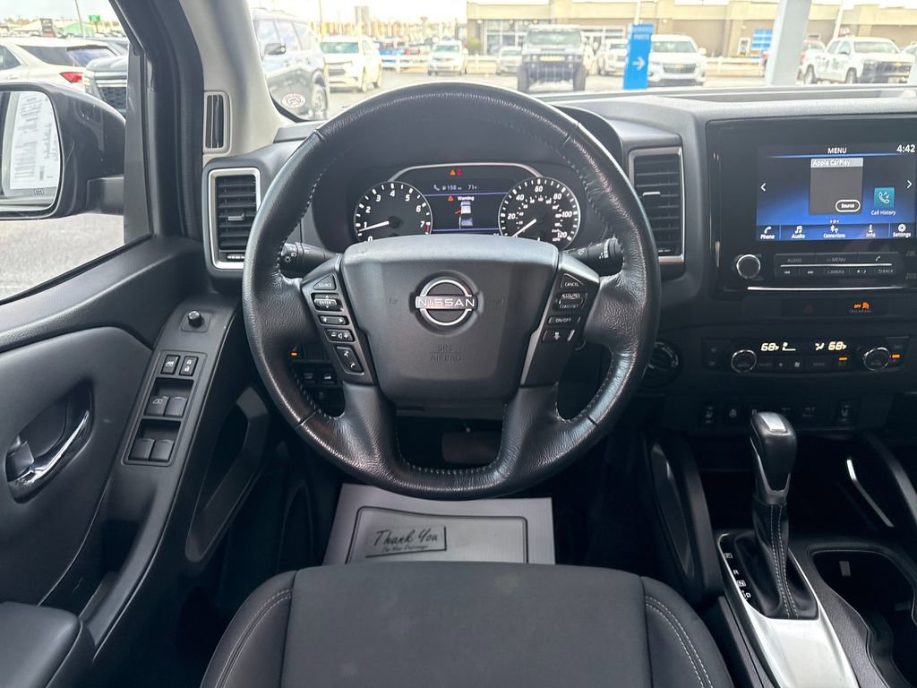Used 2023 Nissan Frontier SV w/ SV Convenience Package AWD/4WD image 17