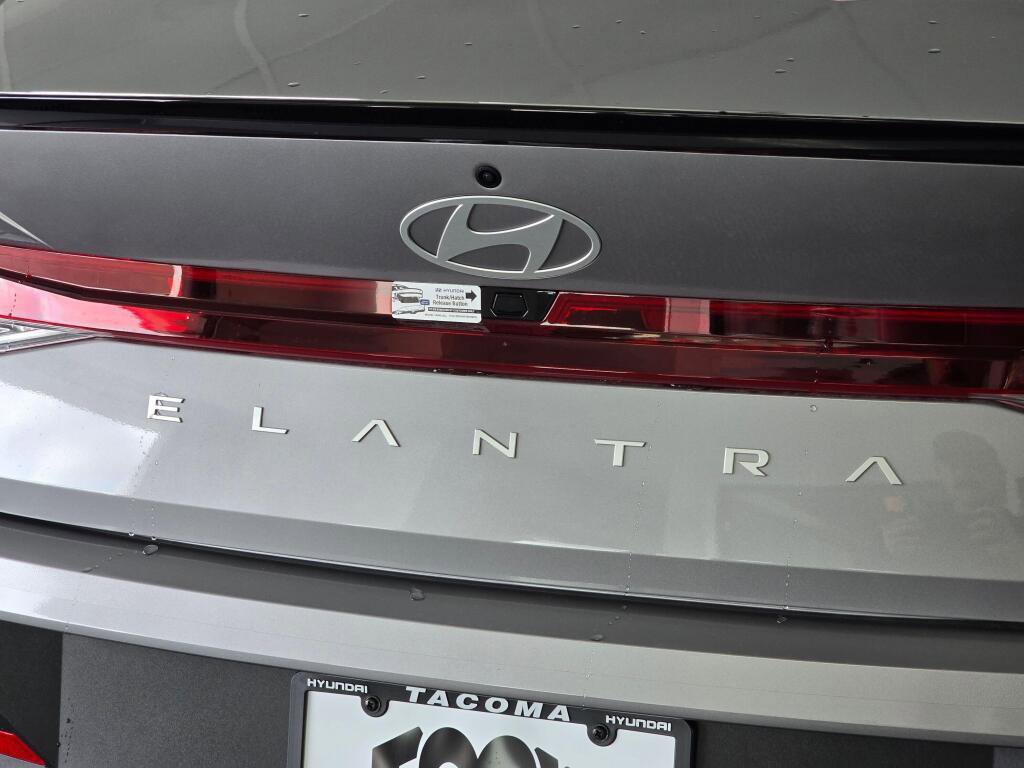 New 2026 Hyundai Elantra Sport w/ Cargo Package FWD image 13