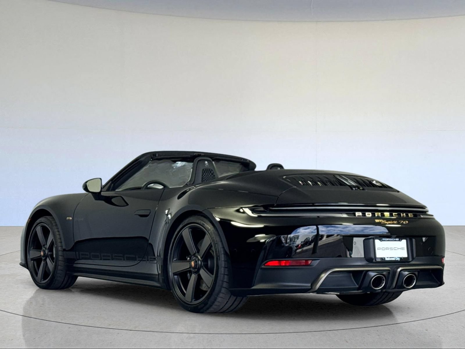 New 2026 Porsche 911 GTS RWD image 3