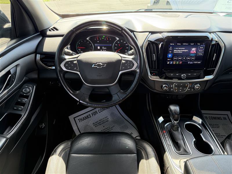 Used 2021 Chevrolet Traverse RS w/ LPO, Floor Liner Package AWD/4WD image 9