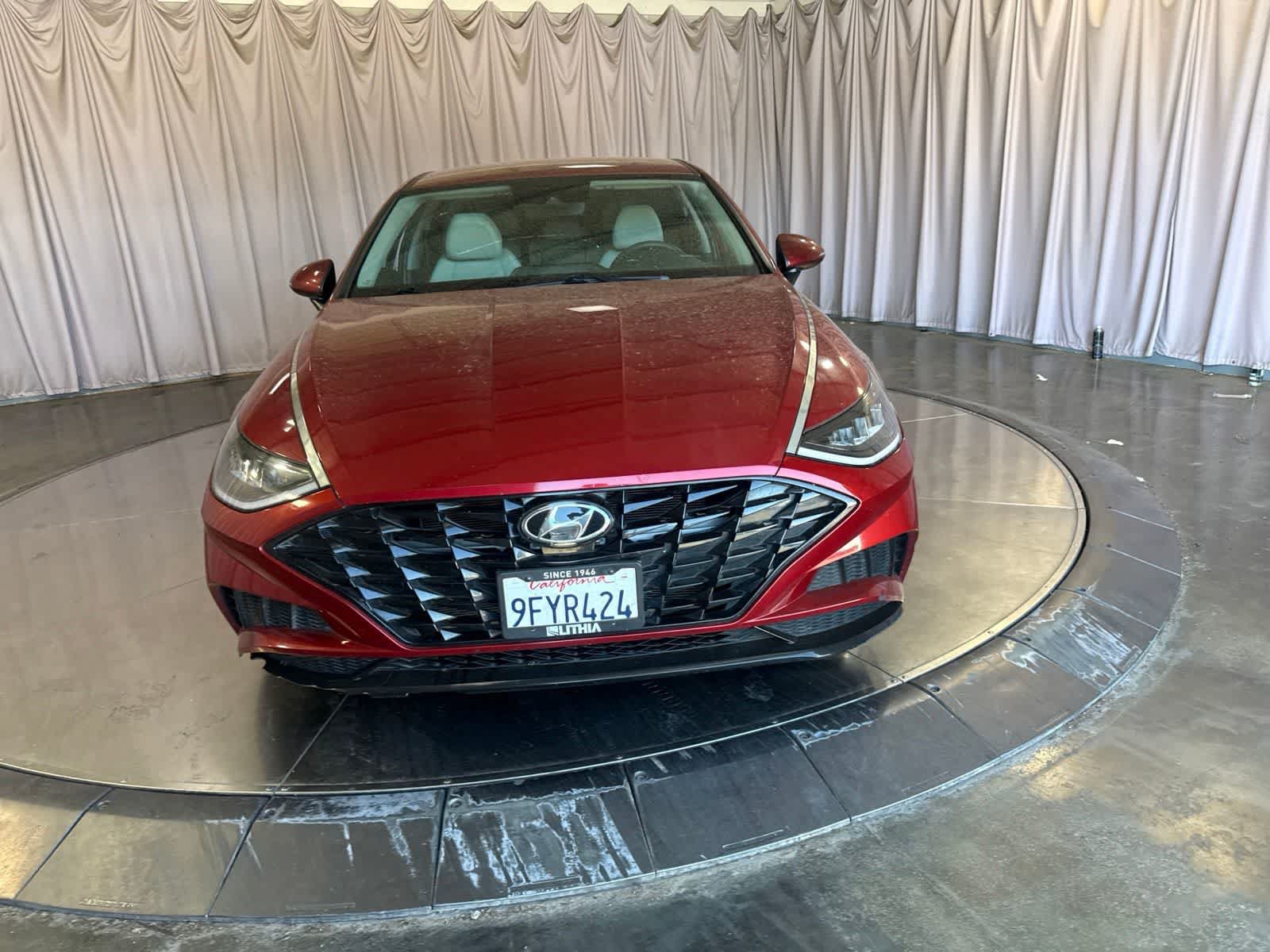 Used 2023 Hyundai Sonata SEL FWD image 2