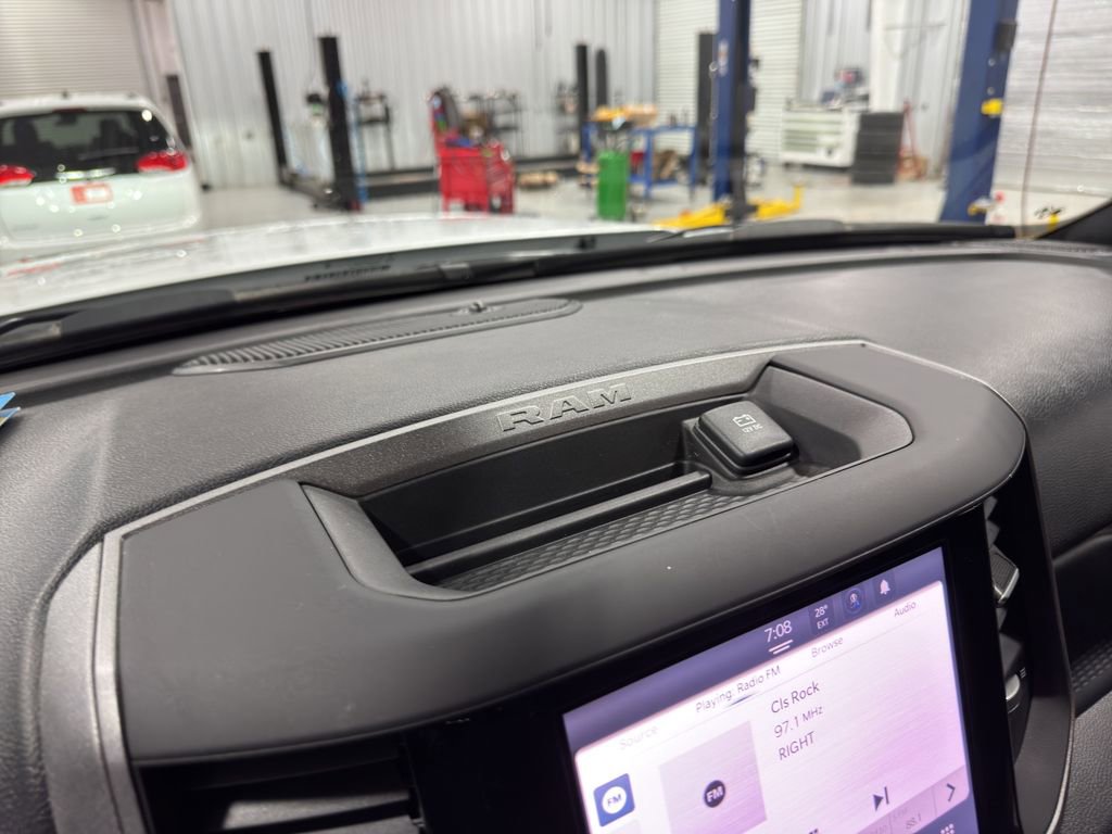 Used 2025 RAM 5500 Tradesman image 34