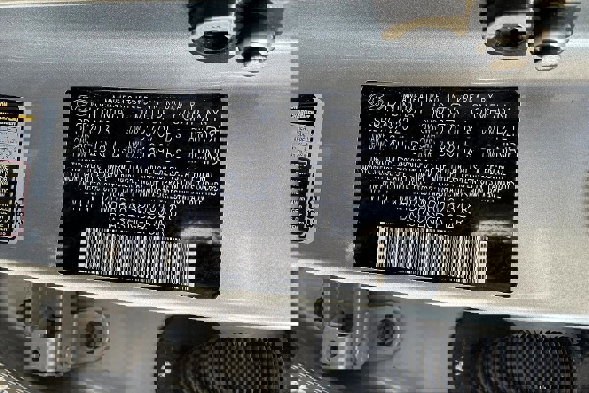 Used 2024 Hyundai Venue SE image 33