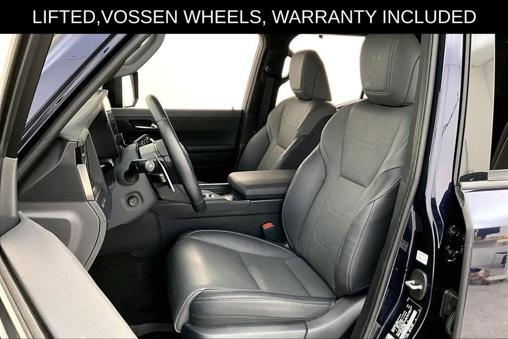 Used 2025 Lexus GX 550 w/ Accessory Package (2T) image 33