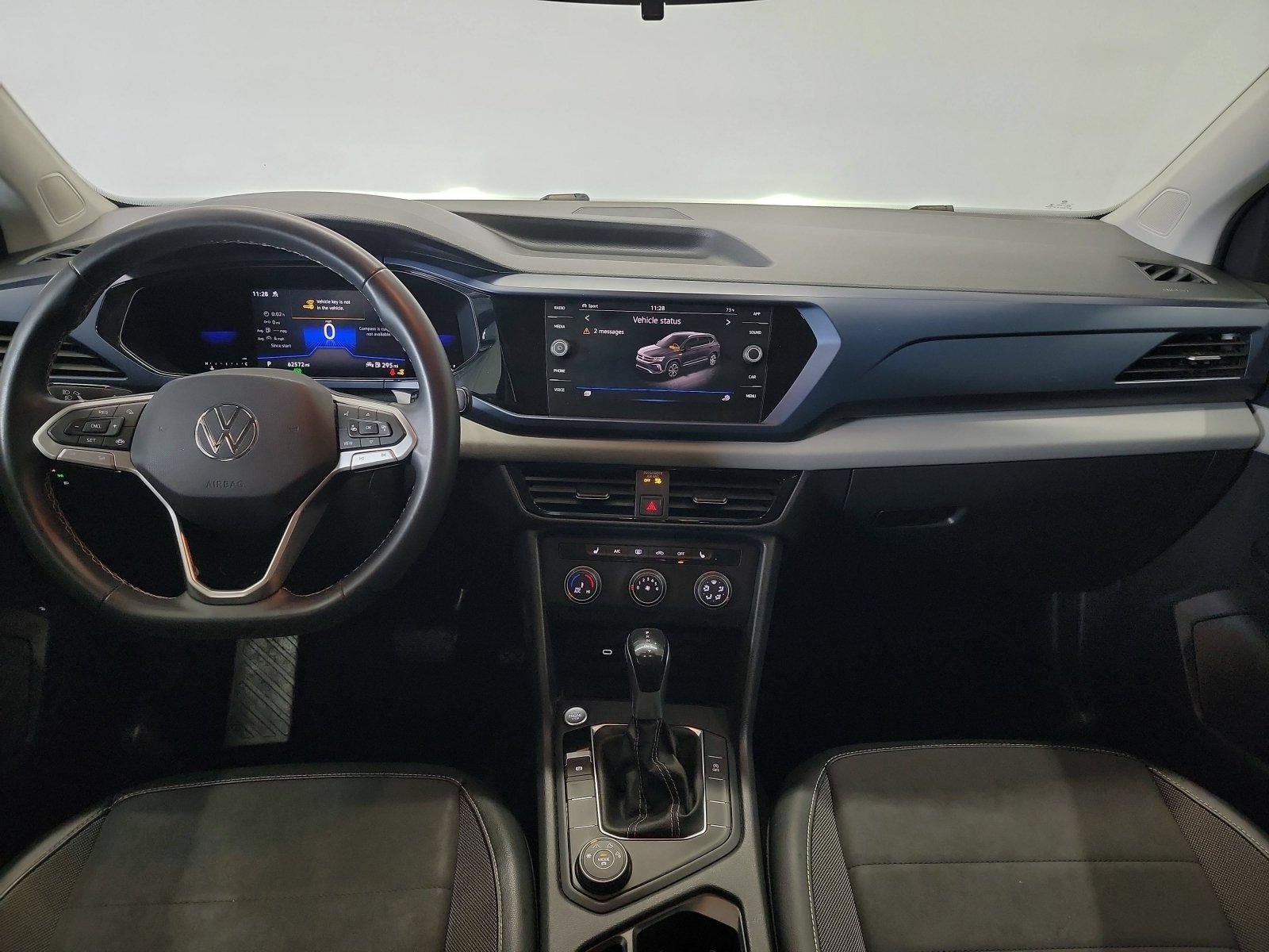 Used 2022 Volkswagen Taos SE AWD/4WD image 15