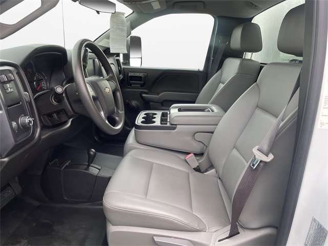 Used 2017 Chevrolet Silverado 3500 W/T image 9
