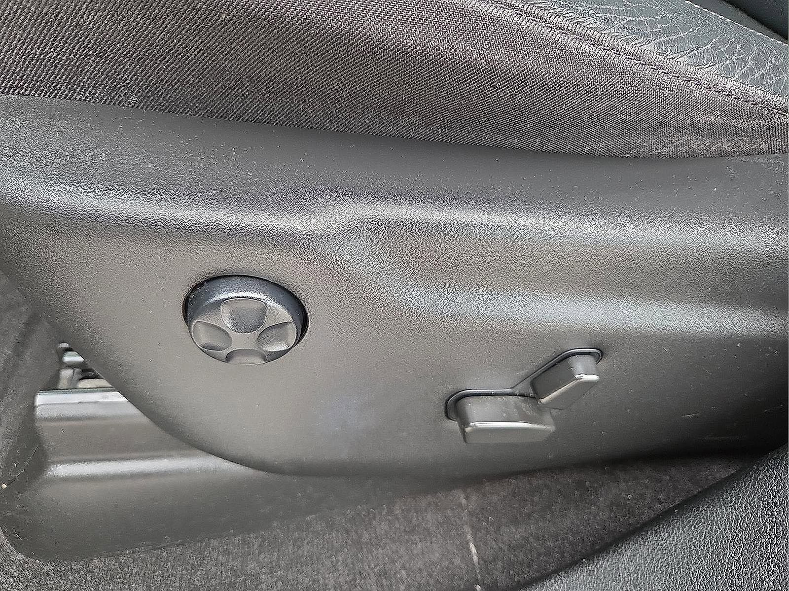 Used 2022 Dodge Durango GT image 15